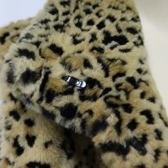 Kristen Blake Woman's Vest Medium Faux Fur Animal Print Full Zip Pocket - Picture 5 of 5